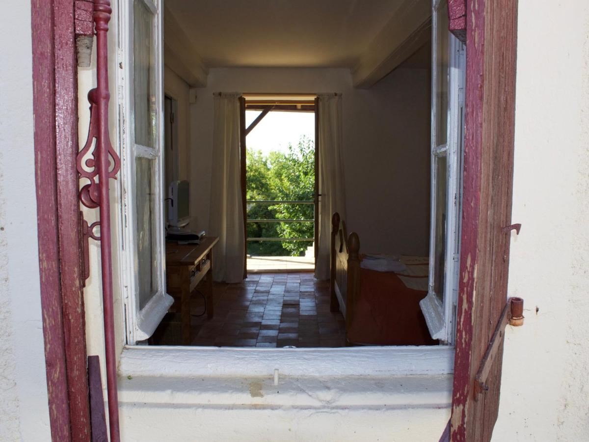 Ancienne Ecole Bed & Breakfast Cazaux-Villecomtal Exterior photo