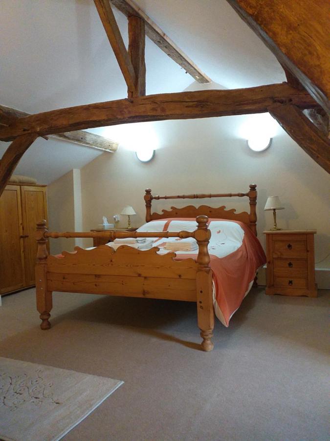 Ancienne Ecole Bed & Breakfast Cazaux-Villecomtal Exterior photo